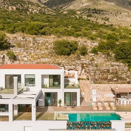 Kefalonia Grande Mansion וילה *